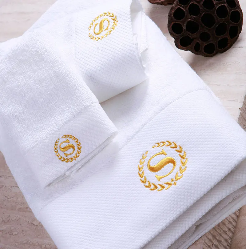 High Quality 550 Gsm Hotel Cotton Bath Towel Thick And Quick-dry Knitted And Compressed Disposable-by Manufacturer
