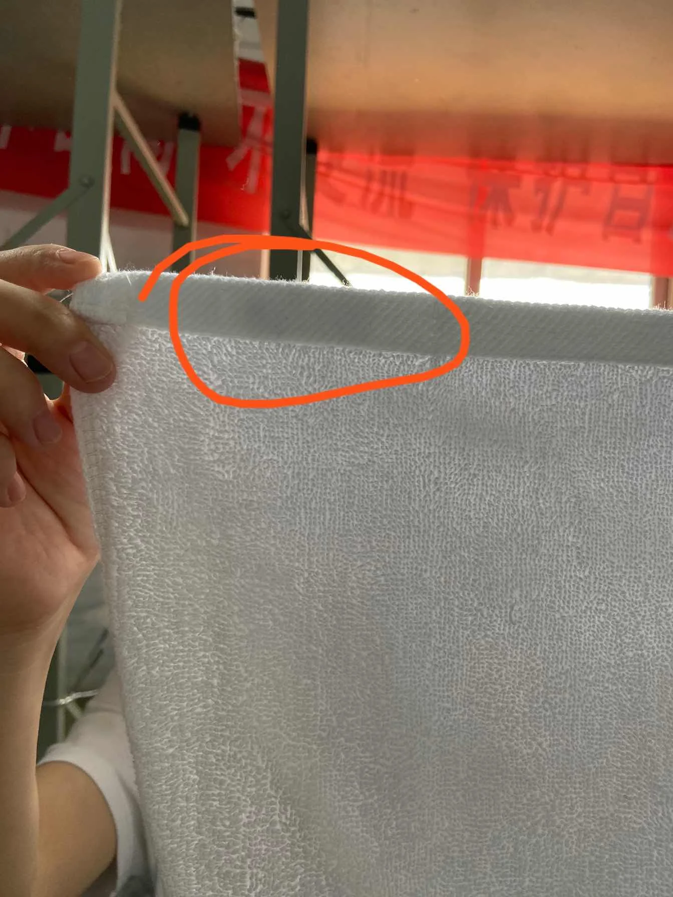 Ensemble de draps d'hôtel avec norme Oeko-tex, étiquette RFID, technique tissée, style uni, 300tc, literie d'hôtel 4 pièces