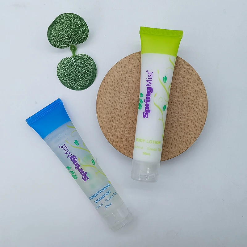 Ensemble de produits de toilette jetables pour hôtel de haute qualité, shampoing et après-shampoing Hilton