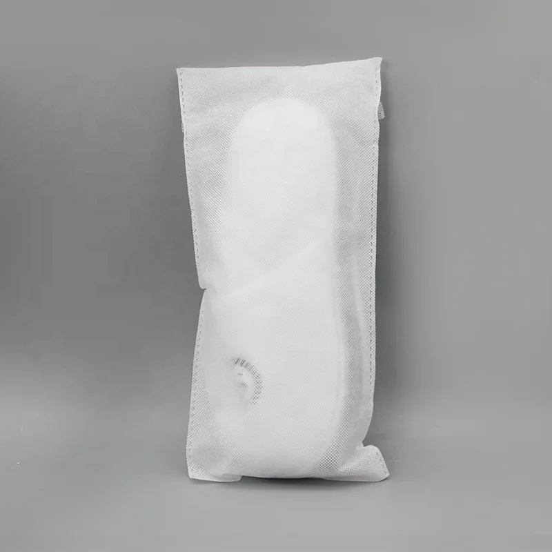 Chaussons jetables de haute qualité à bout fermé avec logo brodé pour hôtel de marque, chaussons d'hôtel de luxe personnalisés
