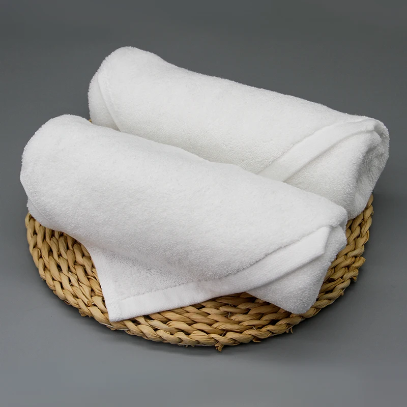 Ensemble de serviettes de bain en coton 100 % de luxe, logo jacquard personnalisé, séchage rapide, tricoté compressé, couleur unie, jetable pour spas et hôtels