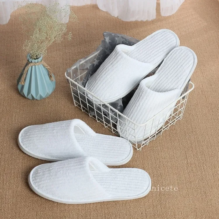 Custom Wholesale White Hotel Amenities Portable Adult Travel Sizes Cotton Disposable Slippers With Logo For Guestrooms