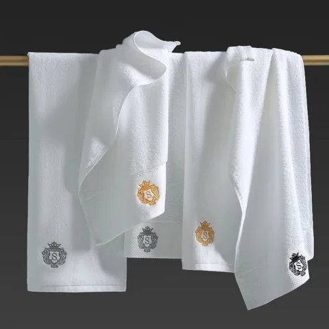 Ensemble de serviettes de luxe pour hôtel 5 étoiles, fabricant en gros, ensemble de serviettes de bain d'hôtel personnalisé