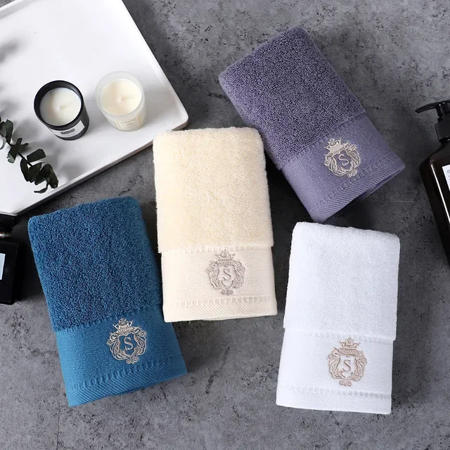 Ensemble de serviettes de luxe pour hôtel 5 étoiles, fabricant en gros, ensemble de serviettes de bain d'hôtel personnalisé