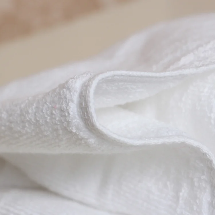 Plain Twenty One Motel Surplus Towels Price China Bath Linen Bathrobe Polyester / Cotton Five Star Hotel 21 Towel