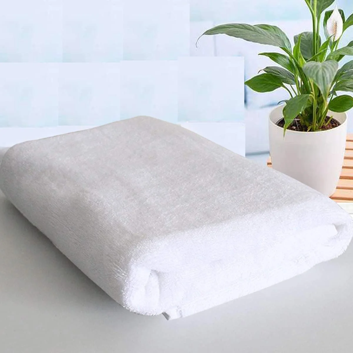 Serviettes de luxe pour hôtel en coton égyptien 650 Gsm Serviette de piscine Hôtel 80x180 100% coton Ensemble de serviettes de toilette, de visage et de bain pour hôtel