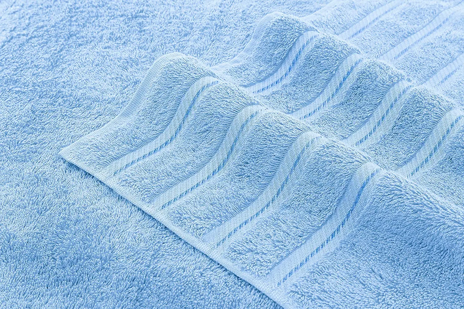 Ensemble de serviettes d'hôtel premium en coton 100 % à séchage rapide et serviettes de bain jetables blanches avec logo de marque personnalisé