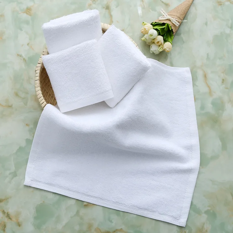 Serviettes de luxe pour hôtel jetables en pur coton éponge avec logo personnalisé, ensembles de serviettes de bain et de visage pour spa 33x33 cm en coton égyptien