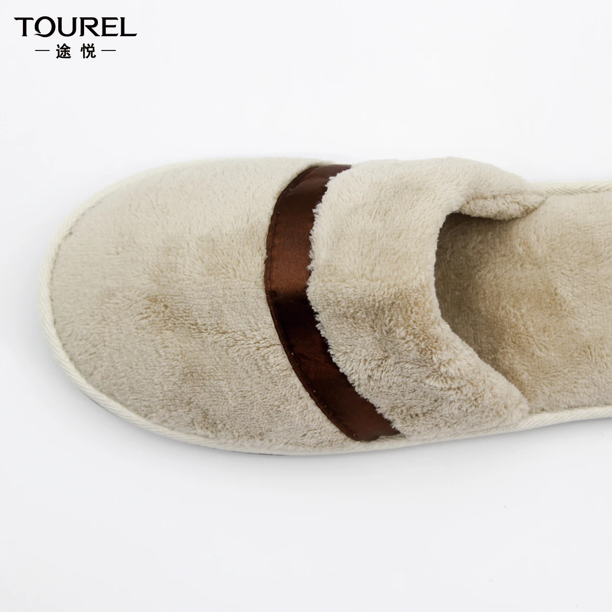 Wholesale Premium Eco Biodegradable Cotton Coral Fleece Unisex Disposable Hotel Spa Slippers Custom Logo Luxury Velvet Soft