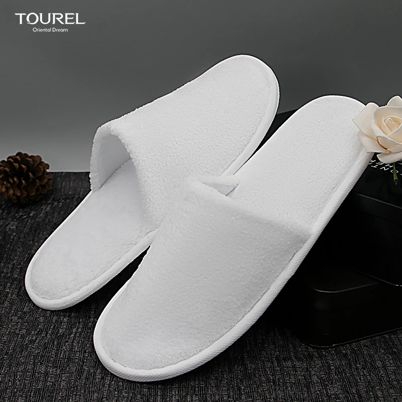 Men And Women Custom Logo Personalized Washable Disposable Coral Fleece 5-star Spa Luxury Hotel Slippers