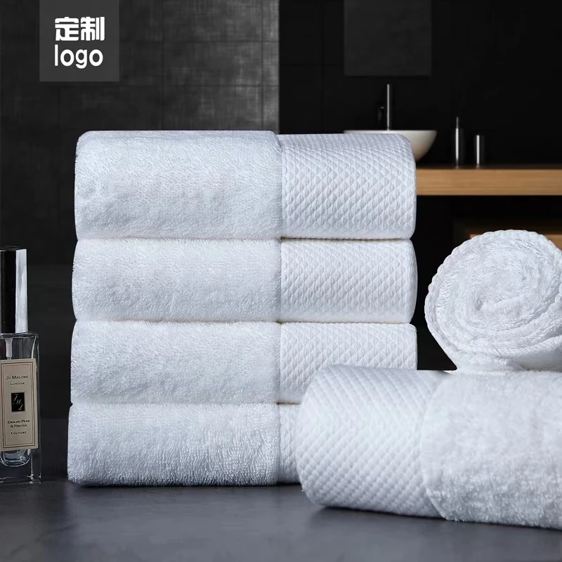 Customized Hilton Quality Bath Towel Sets Quick-dry White Cotton Bath Towels With Embroidered Logo Hotel Compressed Bath Towels
