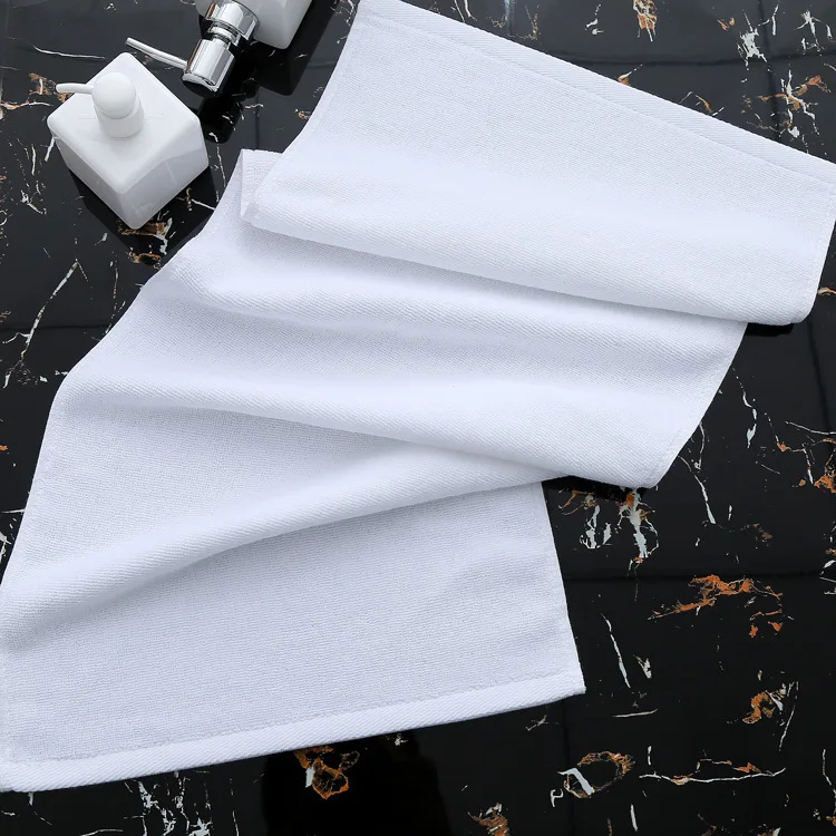 Custom Logo 5 Star Hotel Towel Set 100% Cotton Bathroom Linen Knitted Technique 600gsm White Towels Luxury Bath Accessory