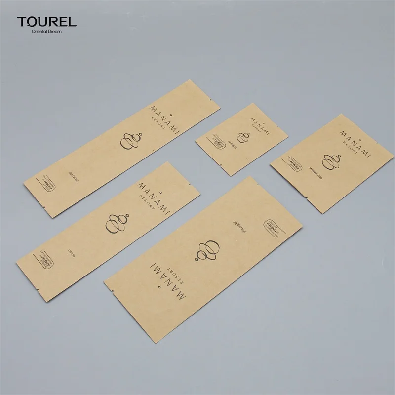 Ensemble d'articles de toilette pour hôtel portable et écologique en PET, emballage en papier kraft FSC pour articles de toilette d'hôtel, kit d'articles de bienvenue pour hôtel de Chine