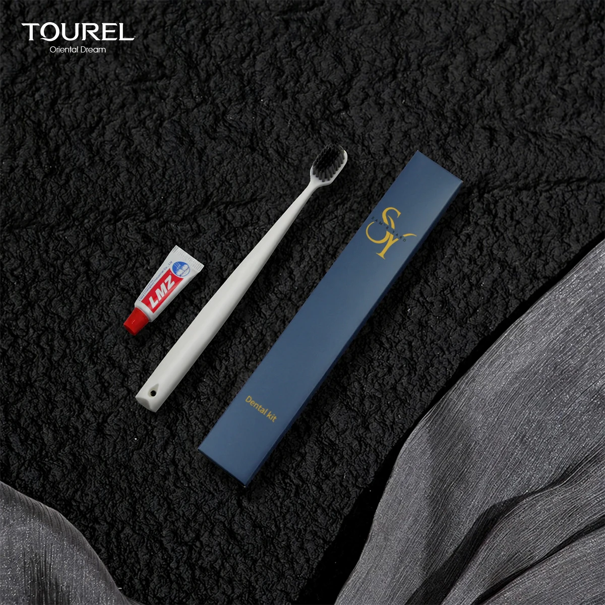 High-end Custom Printed Logo Navy Blue Hotel Amenities Set 5 Star Luxury Disposable Bathroom Toiletries Kit For Guest Rooms