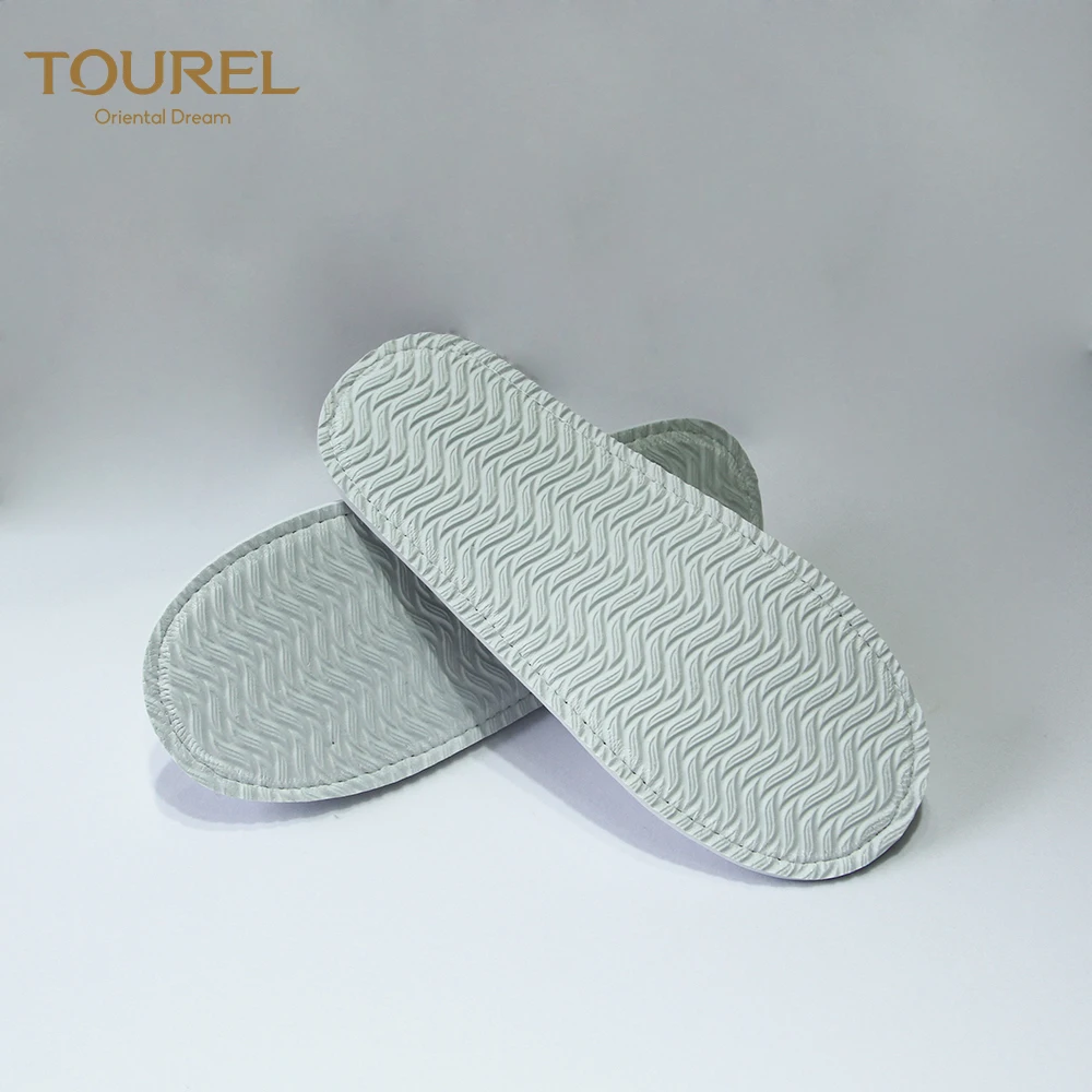 Pantoufles gaufrées en molleton corail velours pour femmes - Fournitures d'hôtel écologiques, recyclables et portables - Fournisseur chinois