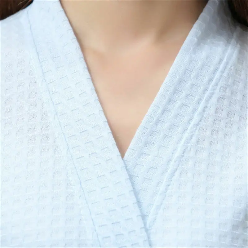 High Quality 100% Cotton Hotel Bathrobe Waffle Texture Embroidered Plus Size Thermal Robes Breathable Design-wholesale