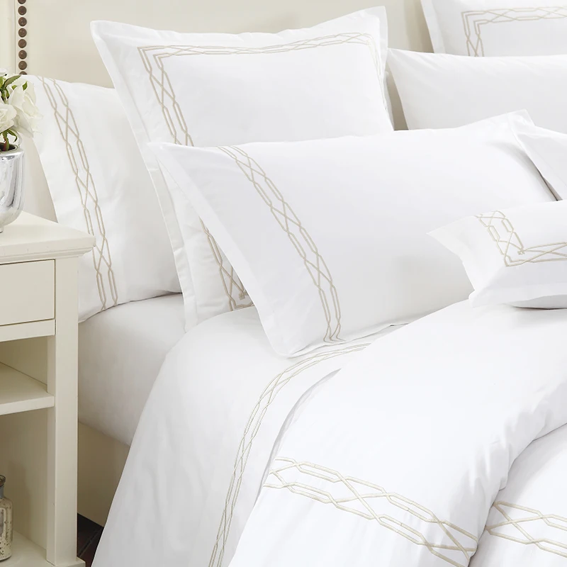 Drap-hôtel 5 étoiles de luxe T Dubaï 350t Égyptien Dernier Design 300-1000 Tc 100 Coton Uni Blanc T200