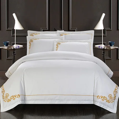 Feuille de collection en gros de fournitures de luxe, couette chinoise unie en coton égyptien 100 % pour hôtel à Dubaï, ensemble de couvre-lit personnalisé